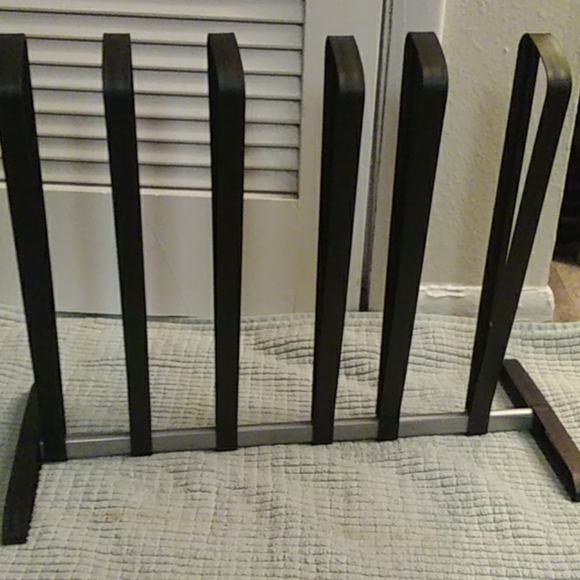 Boot stand - Picture 2 of 2